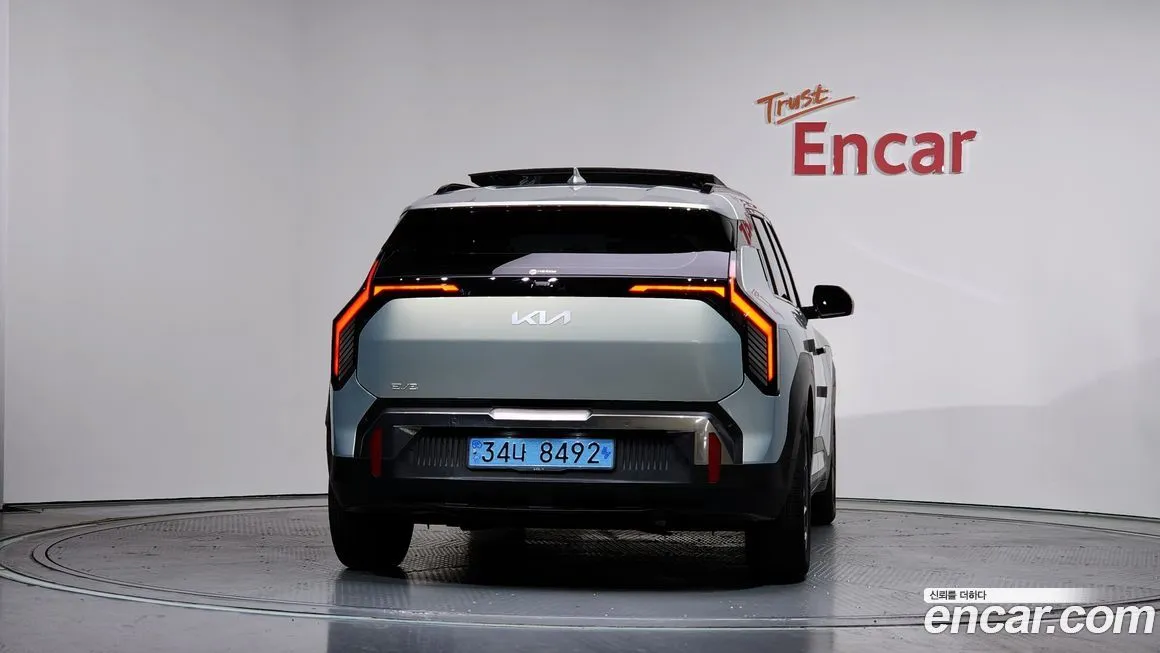 Kia EV3 — фото 4