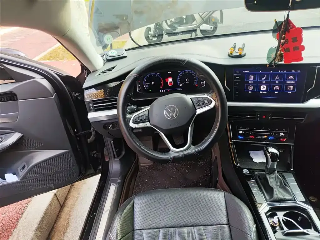 Volkswagen Passat — фото 3