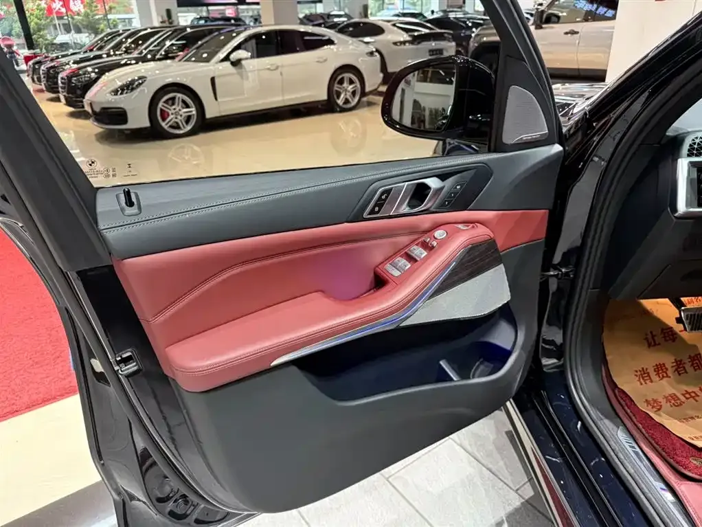 BMW X5 — фото 9