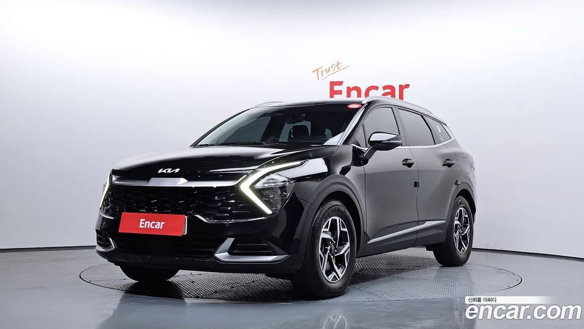 Kia Sportage — фото 1