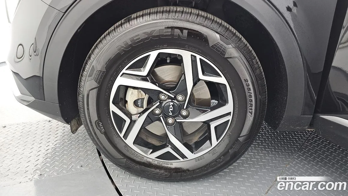 Kia Sportage — фото 5