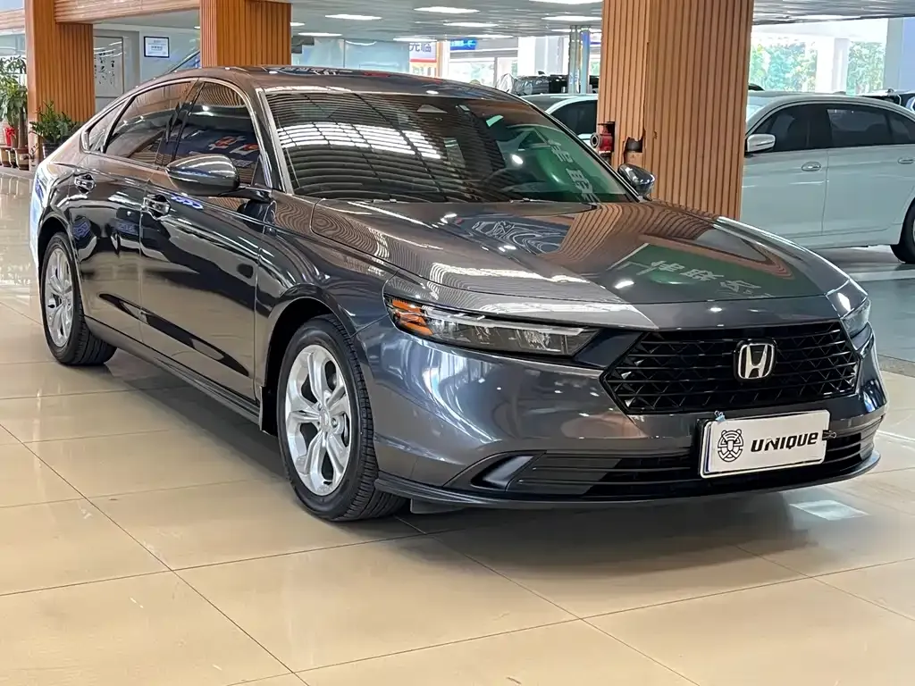 Honda Accord — фото 3