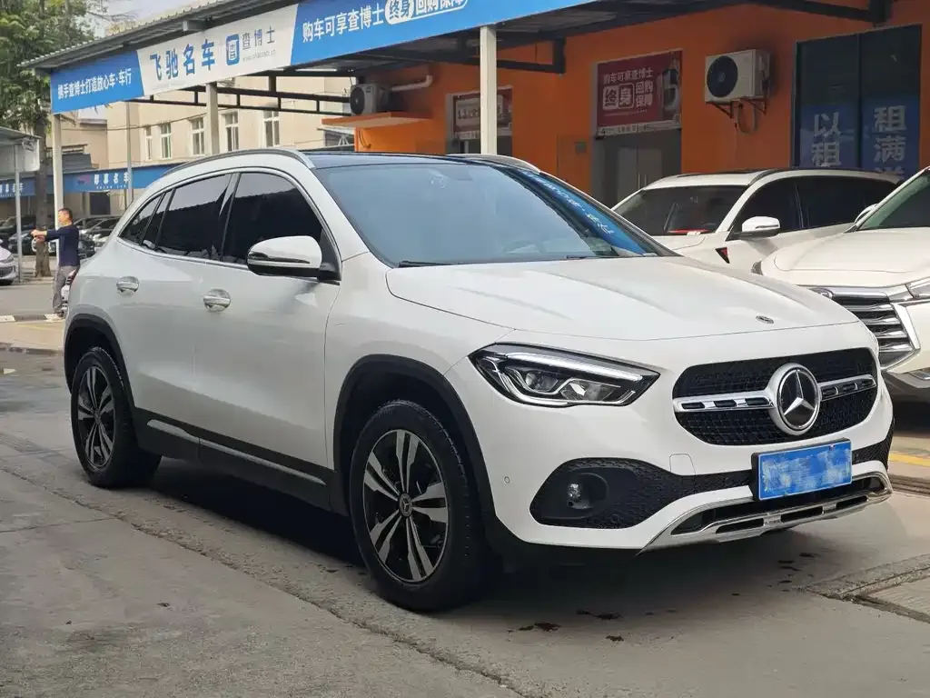 Mercedes-Benz GLA — фото 3