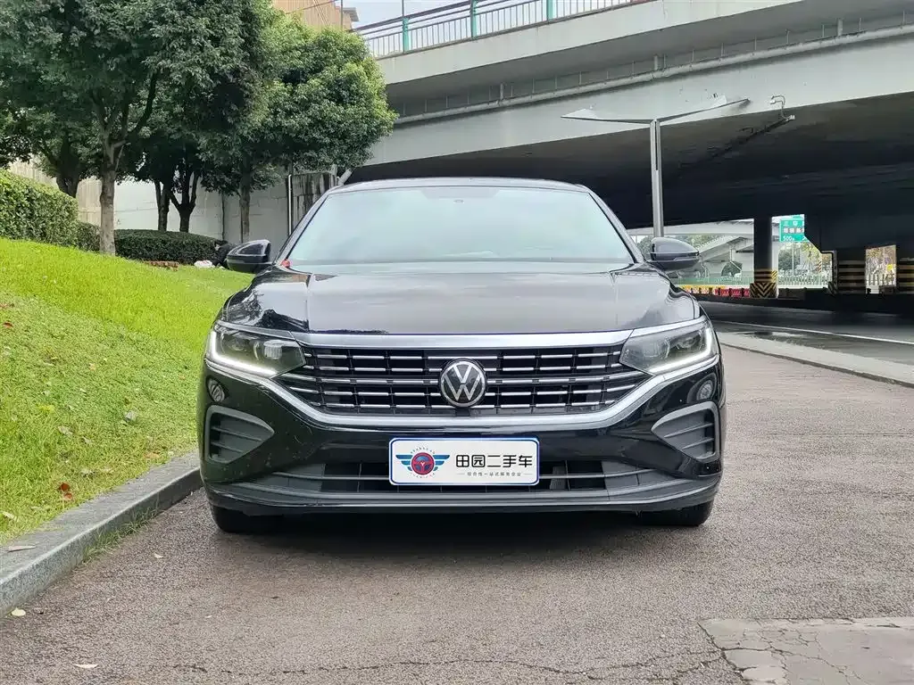 Volkswagen Passat — фото 2