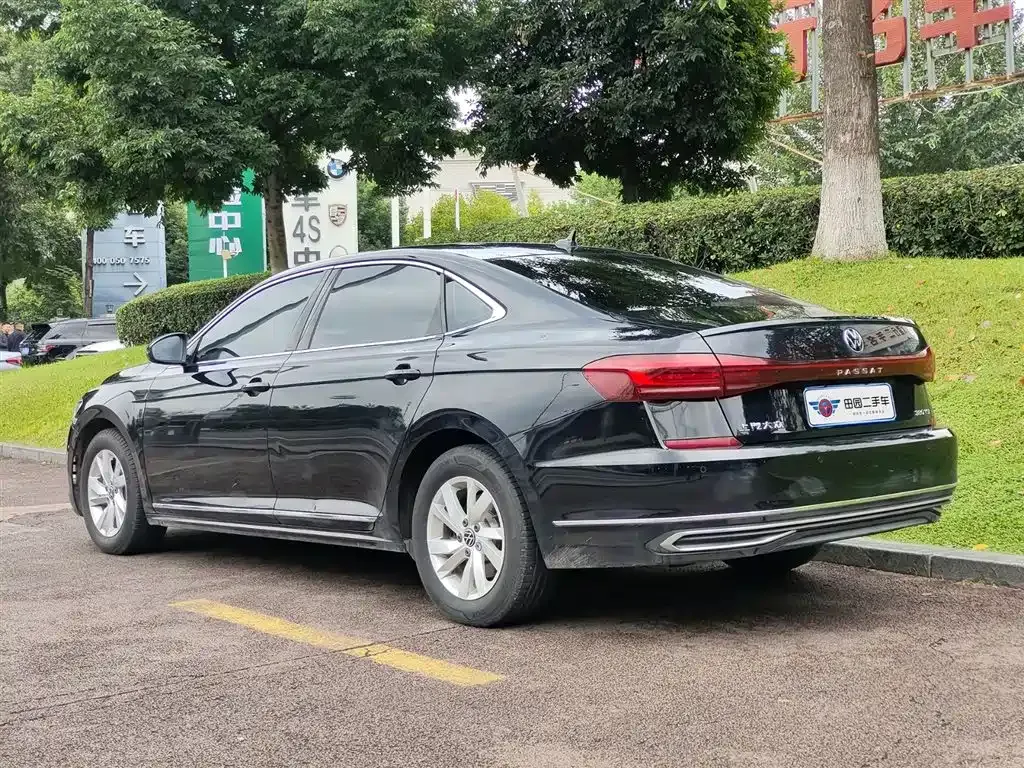 Volkswagen Passat — фото 4