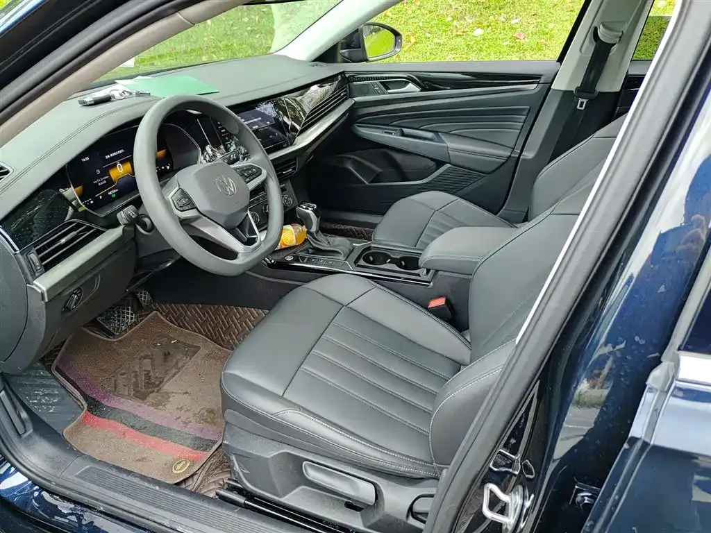 Volkswagen Passat — фото 7