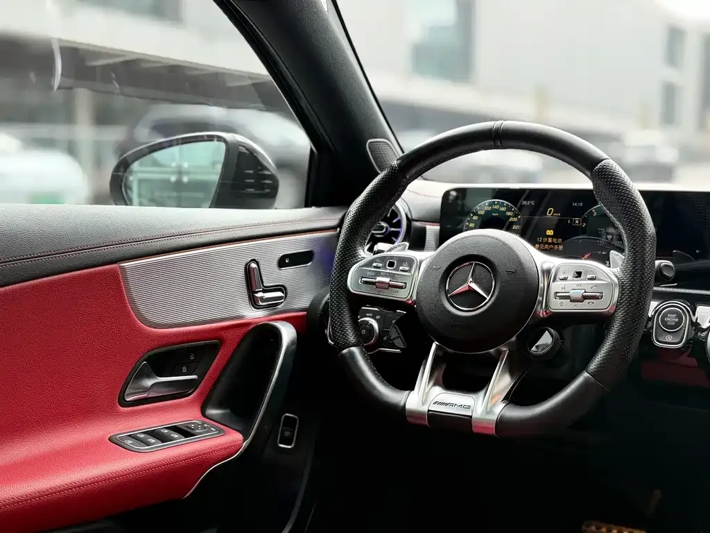 Mercedes-Benz A-Class AMG — фото 4