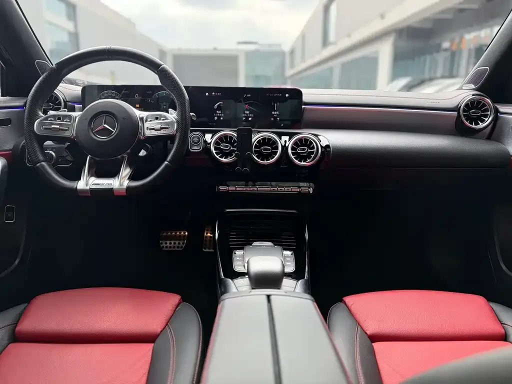 Mercedes-Benz A-Class AMG — фото 7