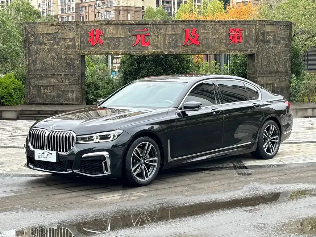 BMW 7 Series — фото 2