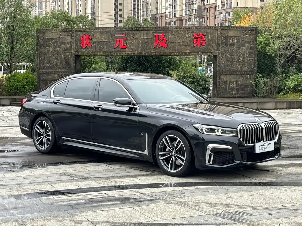 BMW 7 Series — фото 3