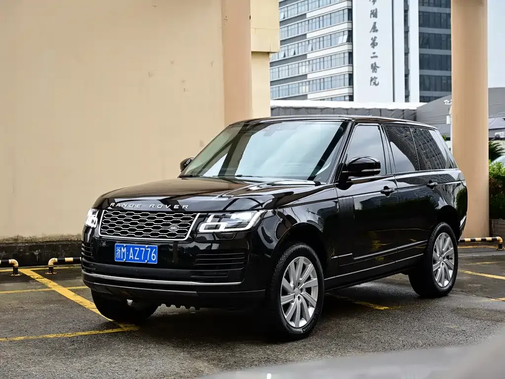 Land Rover Range Rover — фото 1