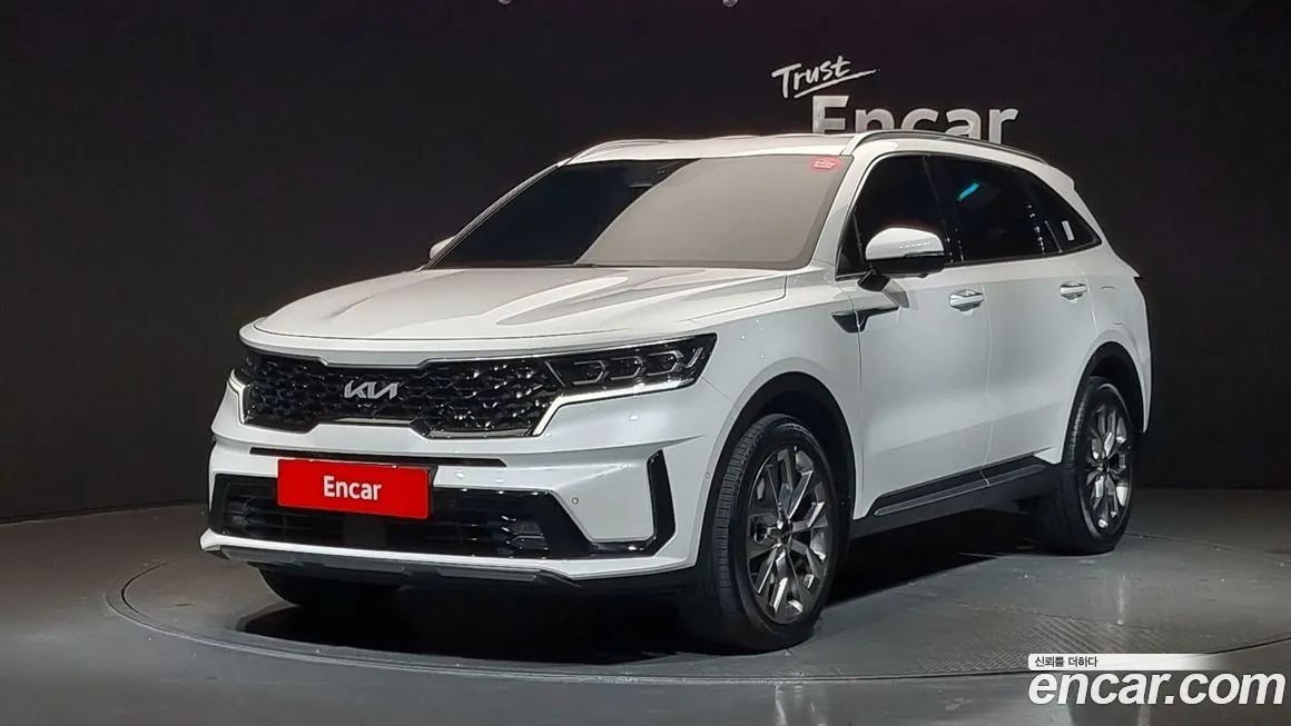 Kia Sorento — фото 1
