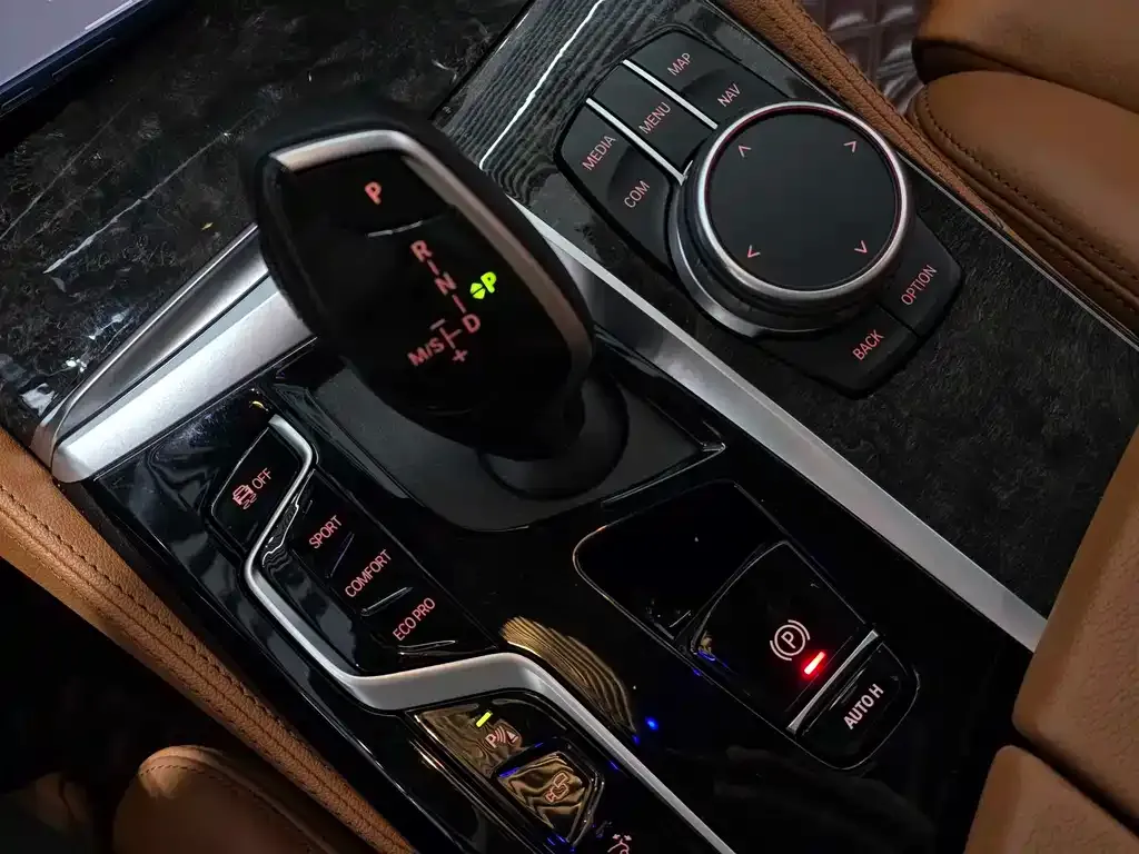 BMW 6 Series GT — фото 6