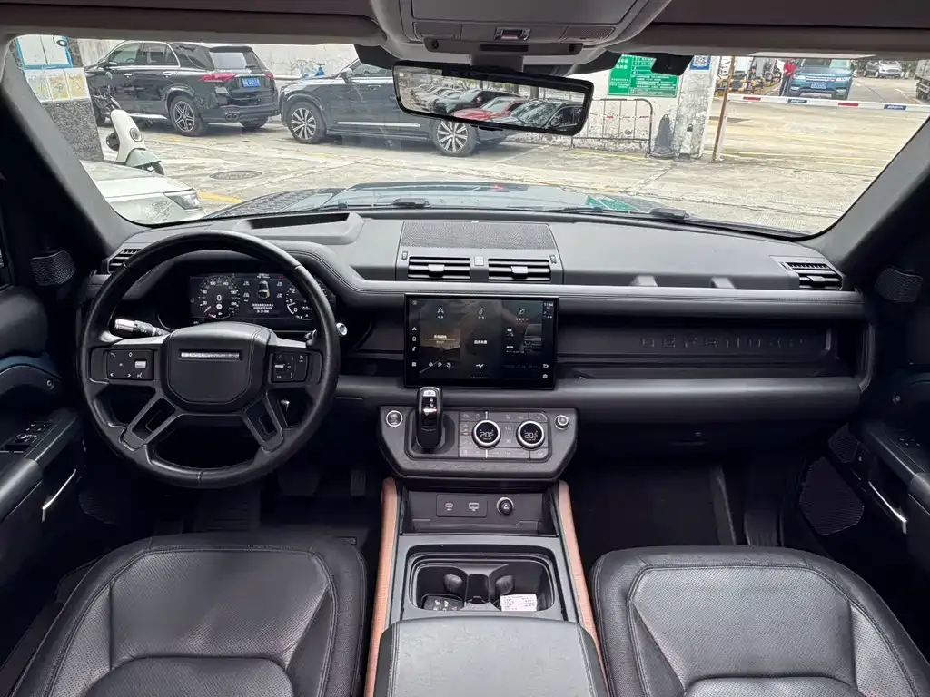 Land Rover Defender — фото 9