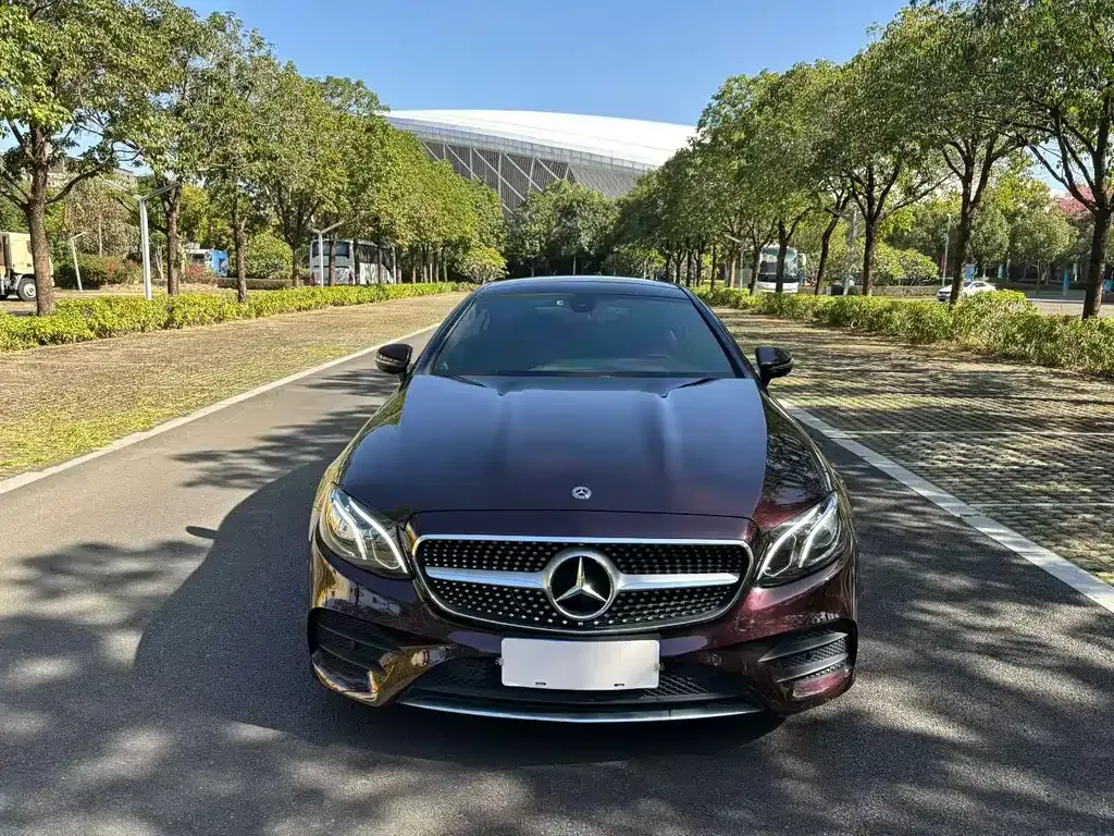 Mercedes-Benz E-Class (Import) — фото 2
