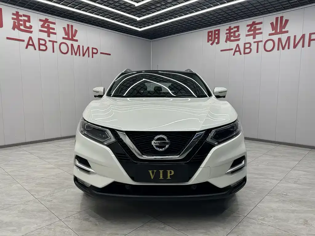 Nissan Qashqai — фото 3