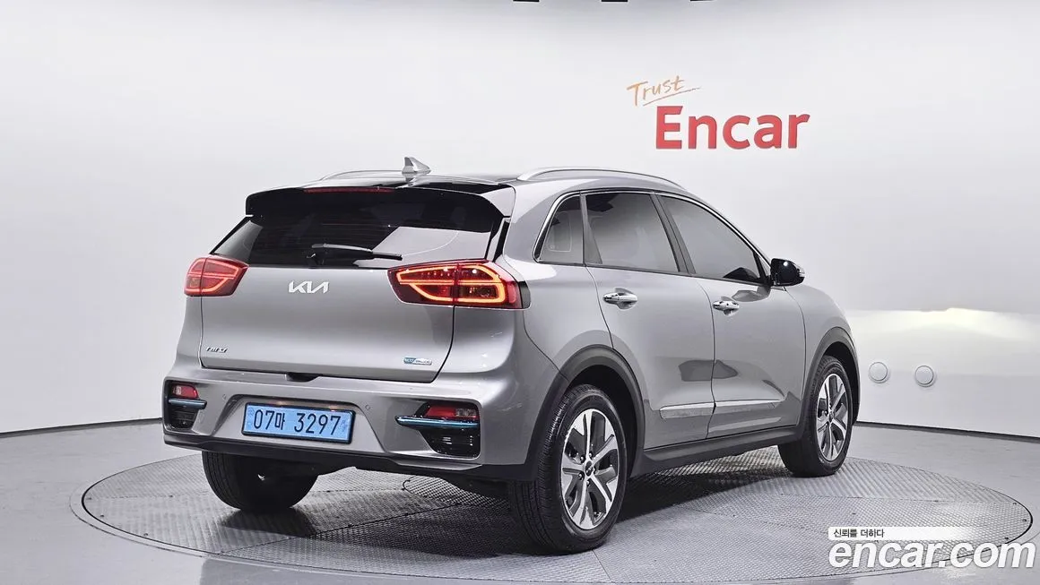 Kia Niro — фото 2