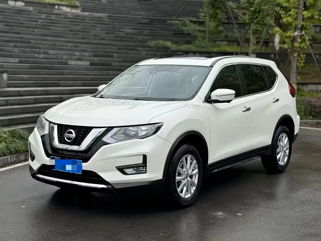 Nissan X-Trail — фото 2
