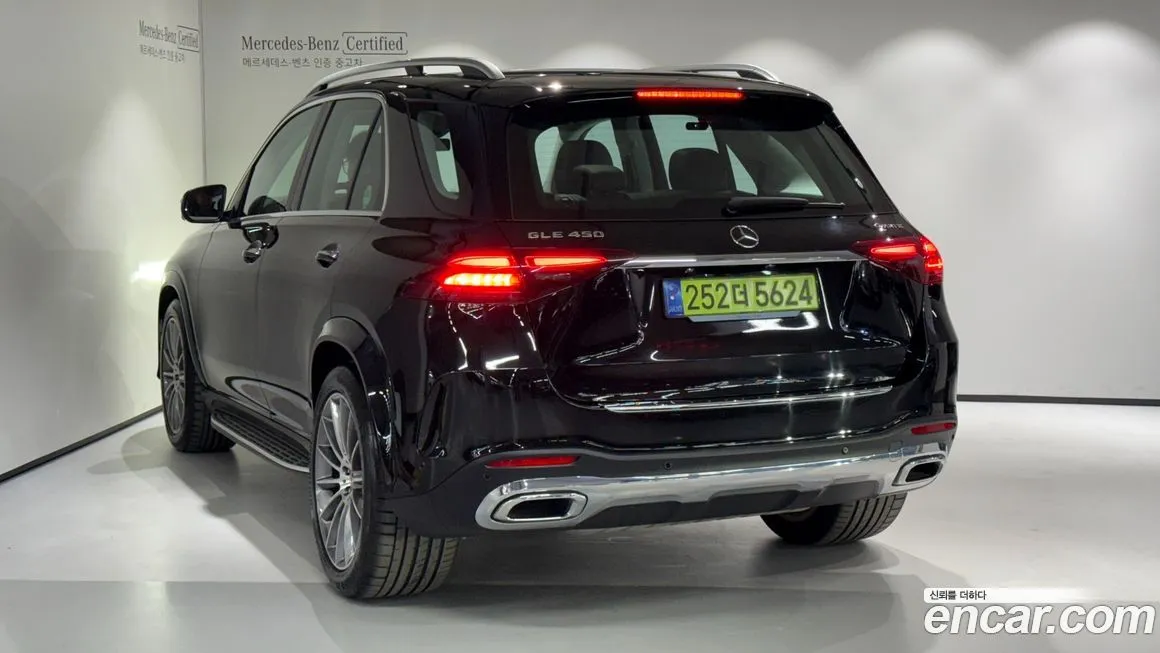Mercedes-Benz GLE-Class — фото 6
