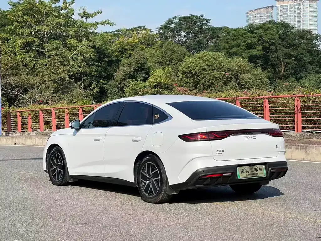 BYD Qin L — фото 4
