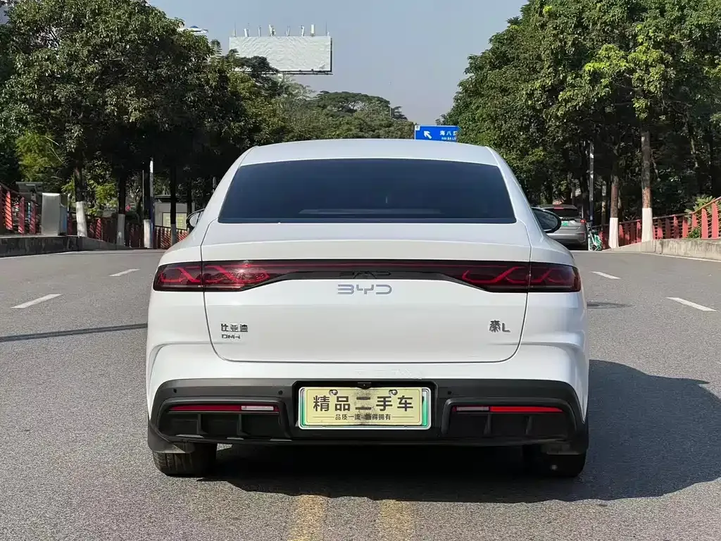 BYD Qin L — фото 6