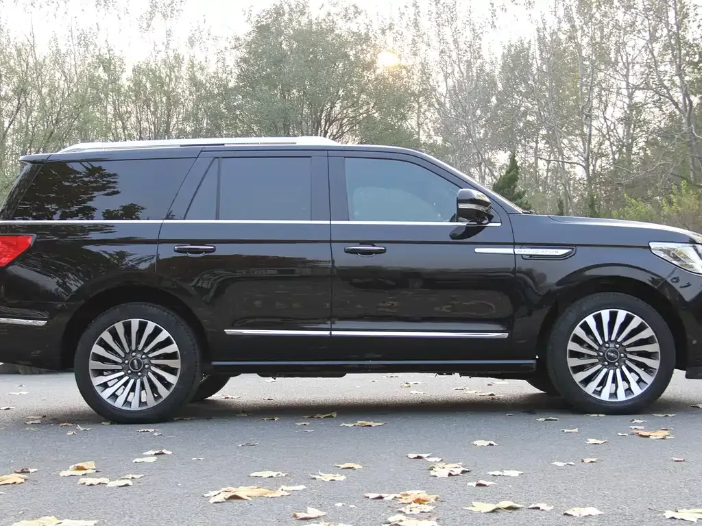 Lincoln Navigator — фото 4