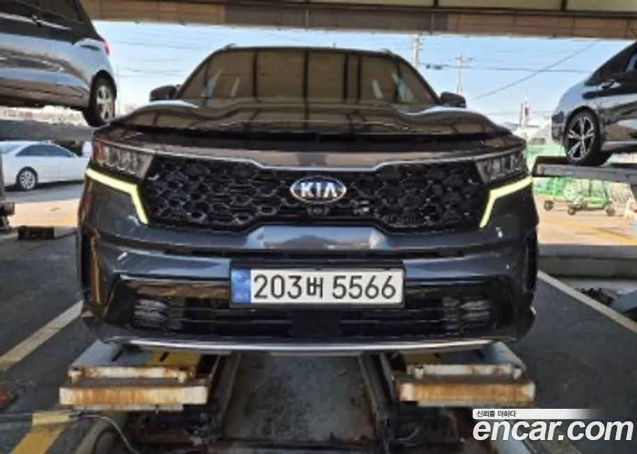 Kia Sorento — фото 1