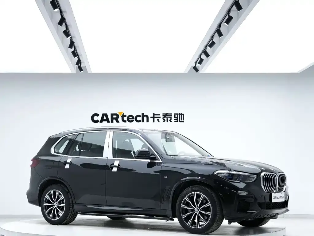 BMW X5 (Import) — фото 5
