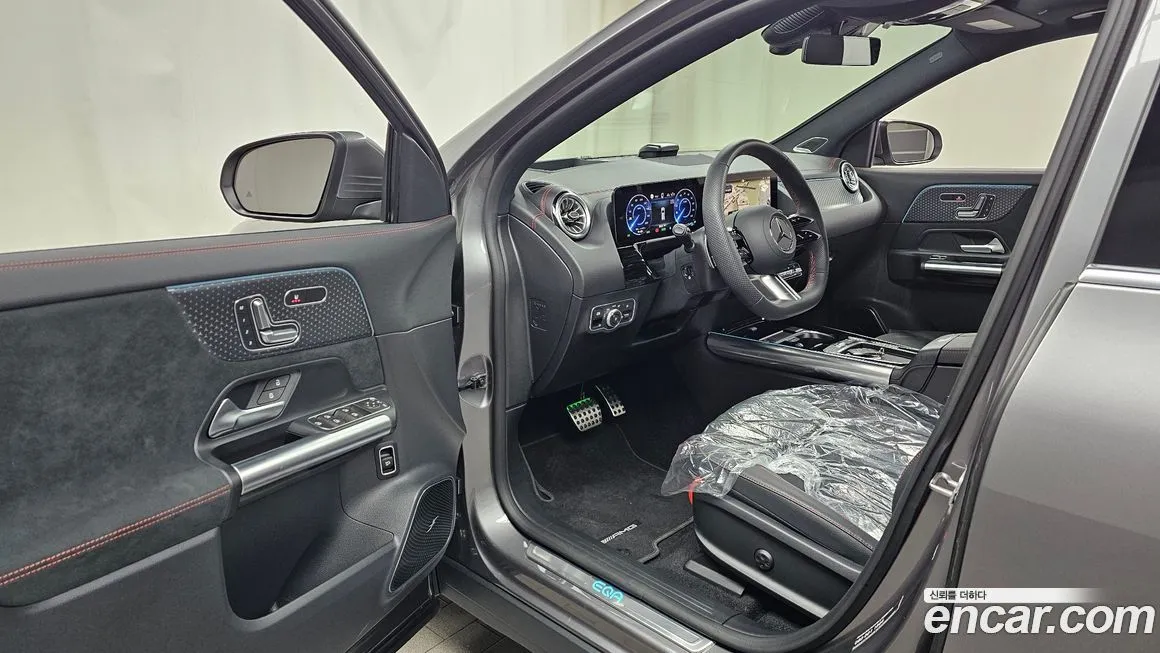 Mercedes-Benz EQA — фото 10