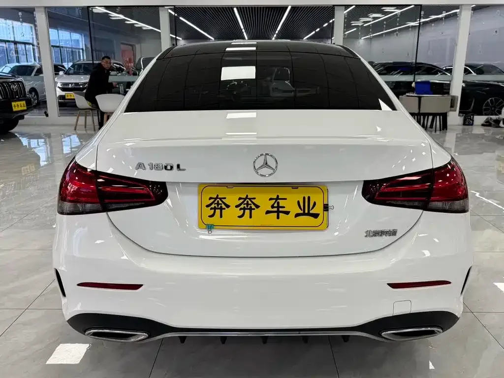 Mercedes-Benz A-Class — фото 10