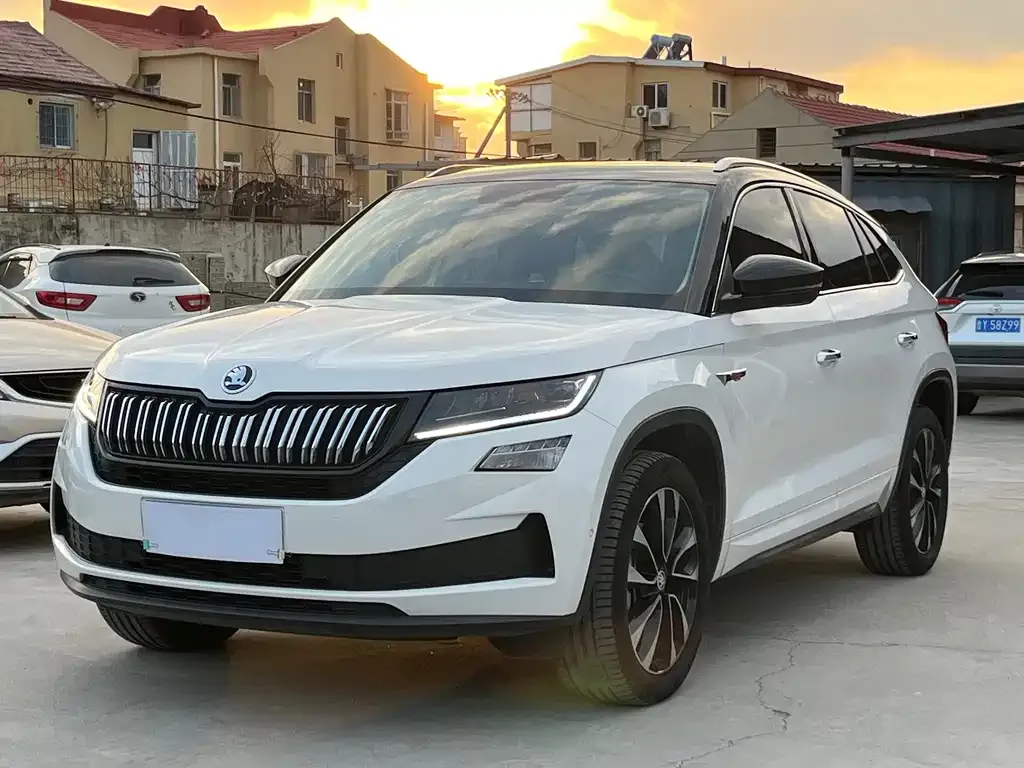 Skoda Kodiaq GT — фото 1