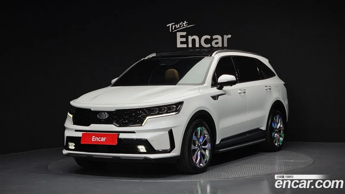 Kia Sorento — фото 1