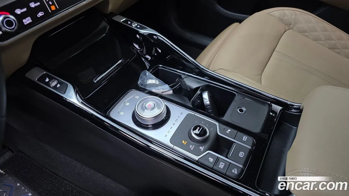 Kia Sorento — фото 9