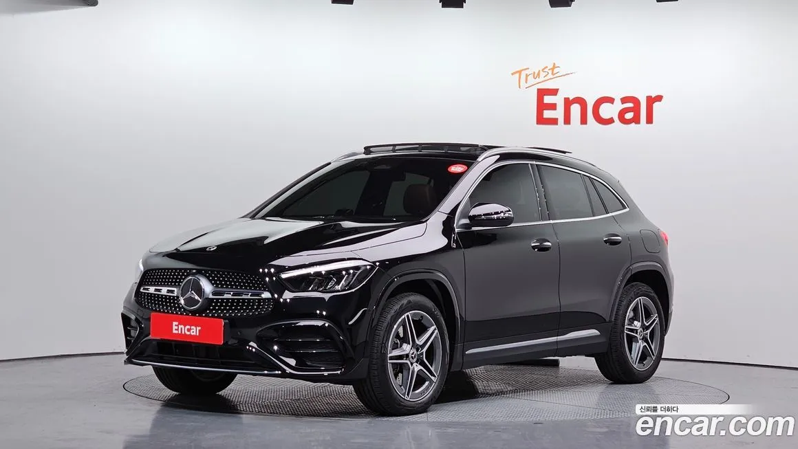 Mercedes-Benz GLA-Class — фото 1