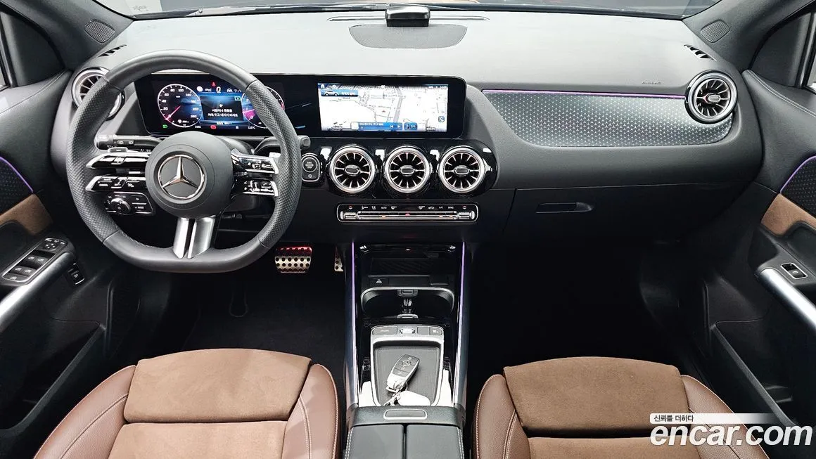 Mercedes-Benz GLA-Class — фото 7