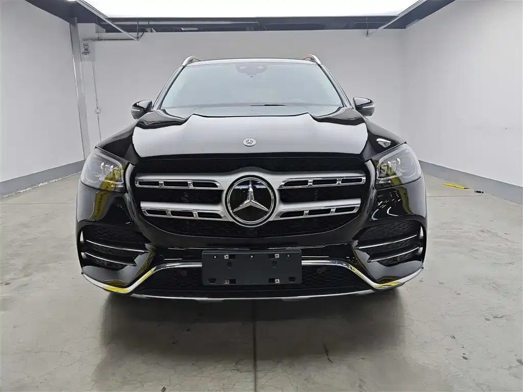 Mercedes-Benz GLS — фото 1