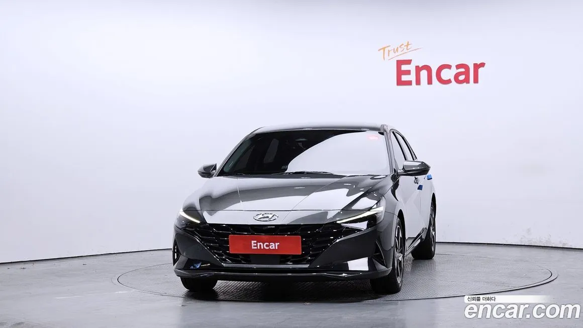 Hyundai AVANTE — фото 3