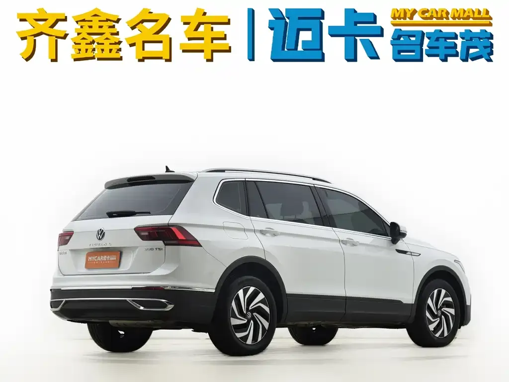 Volkswagen Tiguan L — фото 9