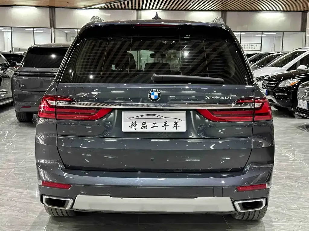 BMW X7 — фото 5