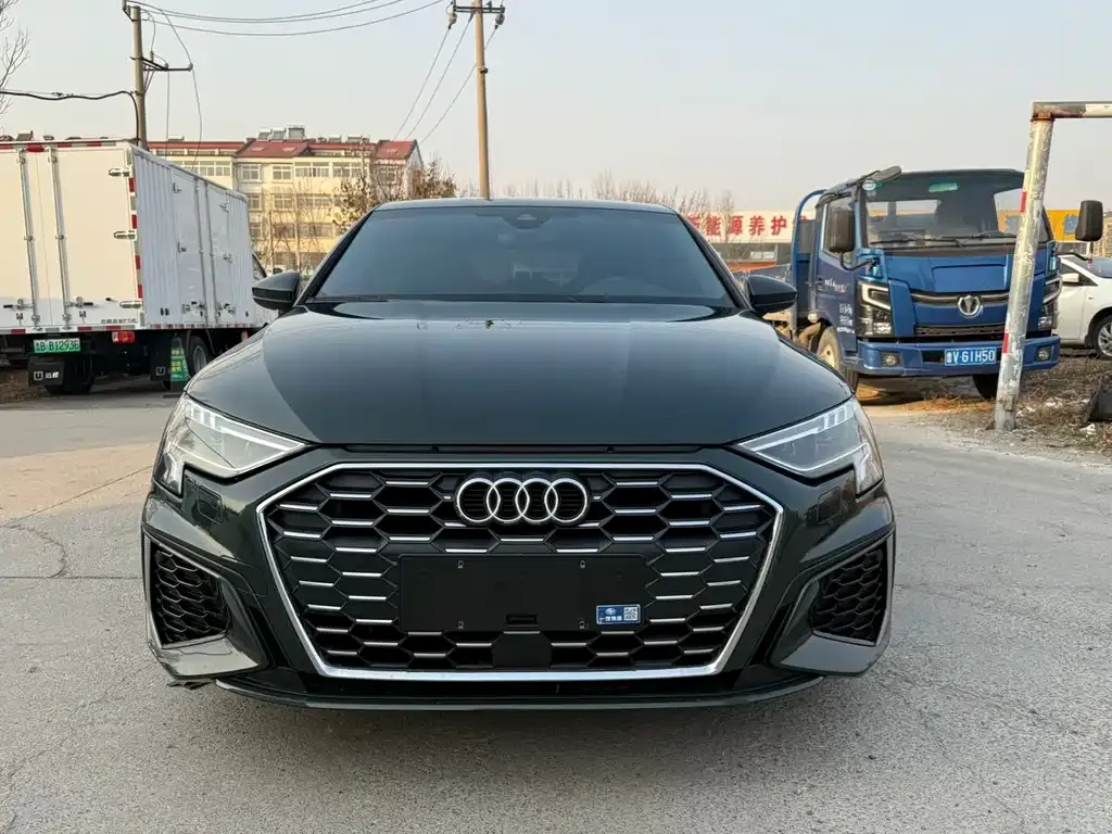 Audi A3 — фото 2