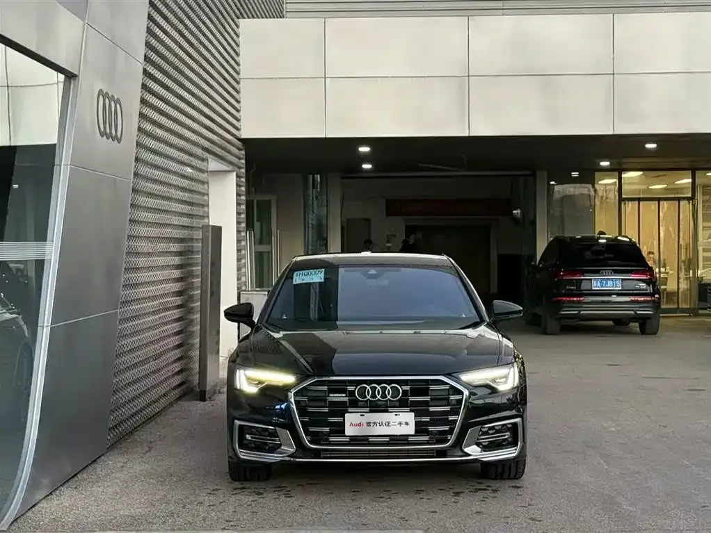 Audi A6L — фото 2