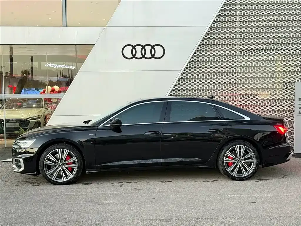 Audi A6L — фото 3