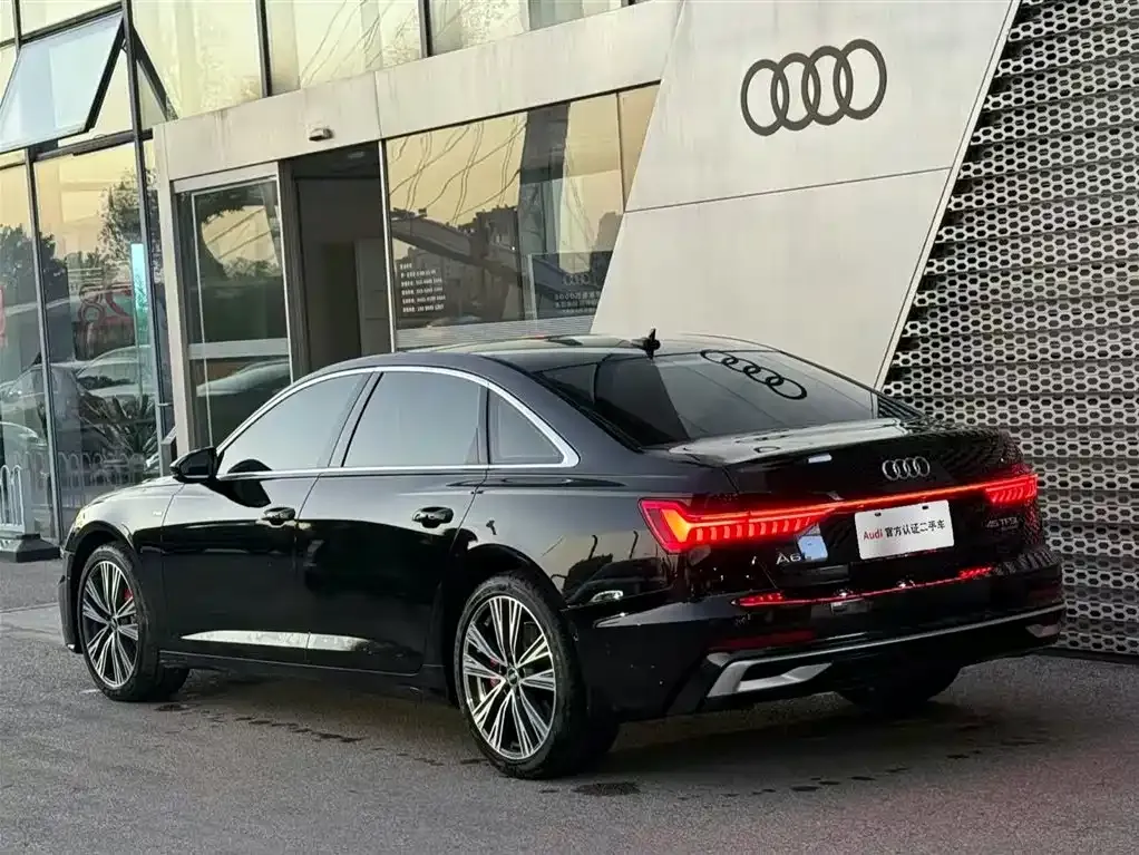 Audi A6L — фото 4