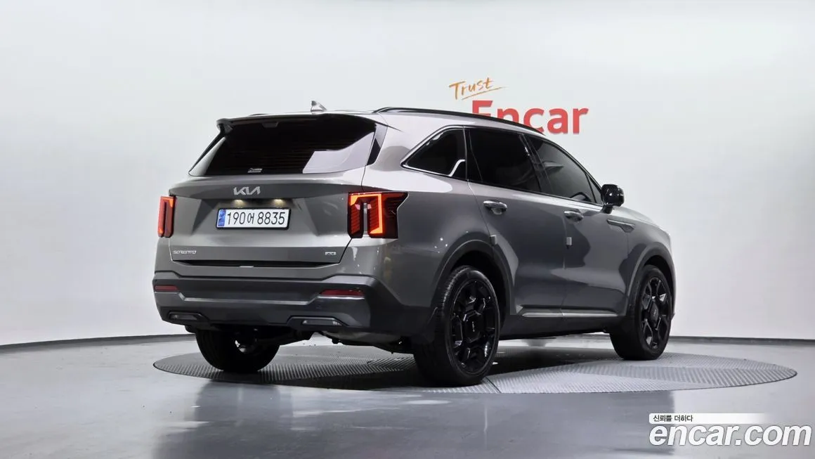Kia Sorento — фото 2