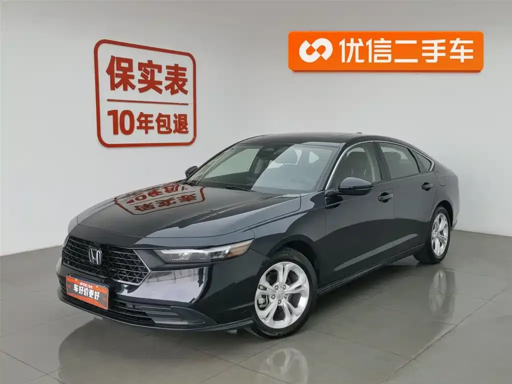 Honda Accord — фото 1