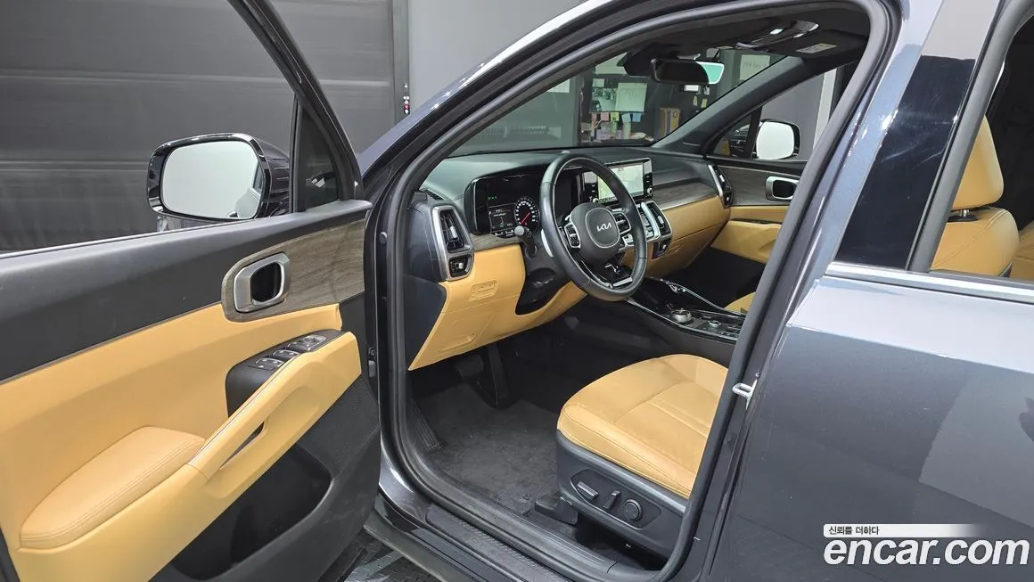 Kia Sorento — фото 10