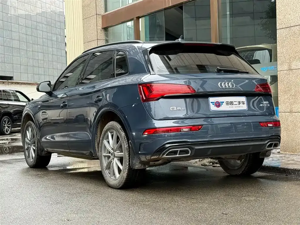 Audi Q5L — фото 4