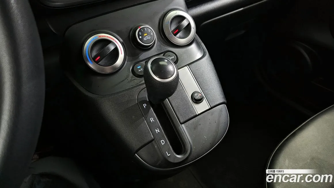 Hyundai Casper — фото 9