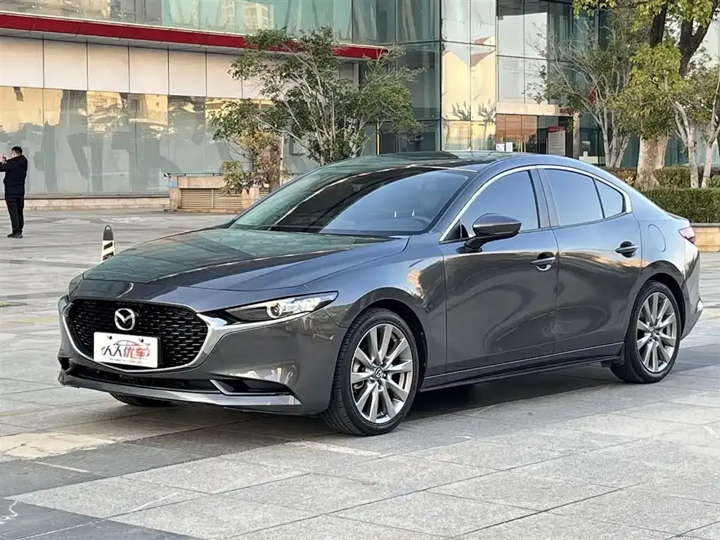 Mazda 3 Axela — фото 2