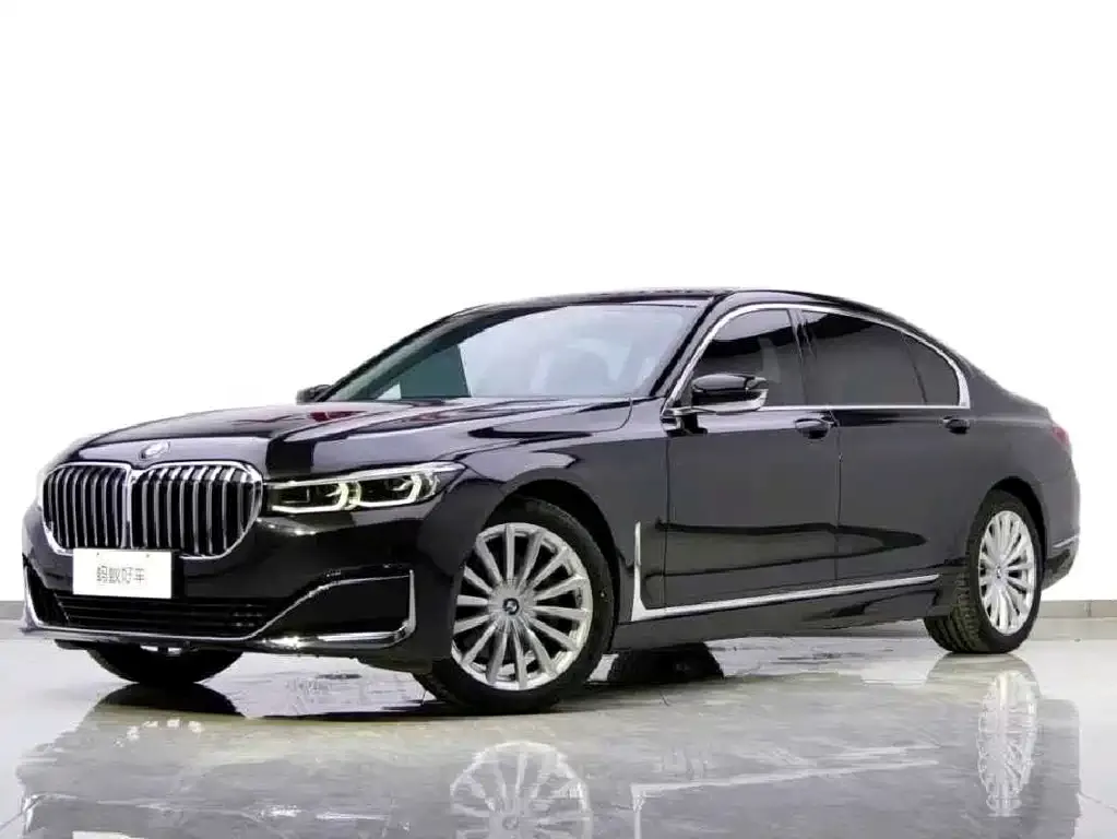 BMW 7 Series — фото 1